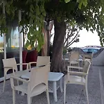 Spacious Triple A Stones Throw From The Sea 3*